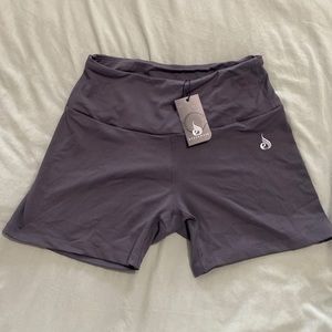 Ryderwear scrunch butt shorts size large